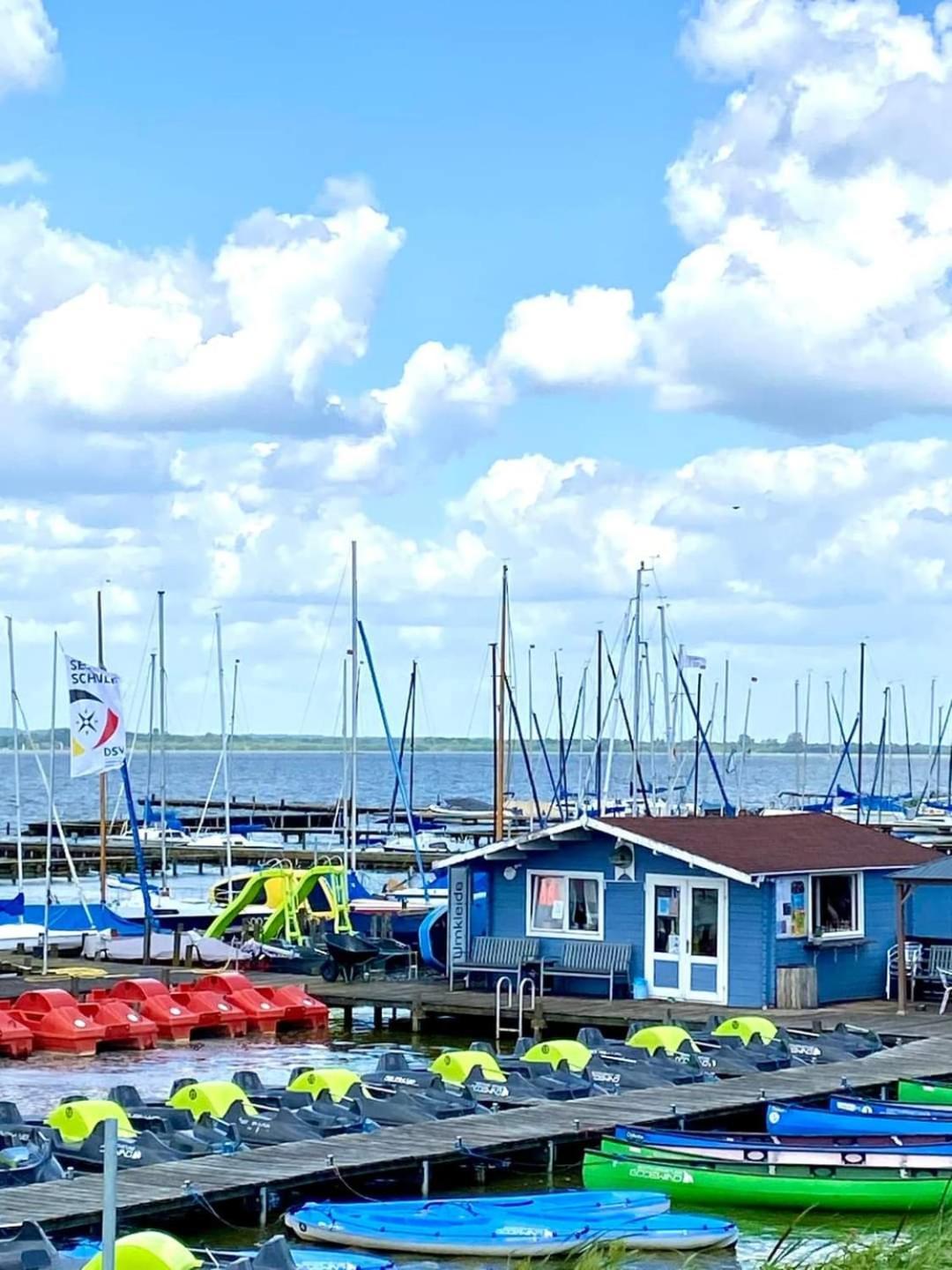 Seeliebe, 300 Meter Zum Wasser, Mit Terrasse Und Garten Lembruch Extérieur photo